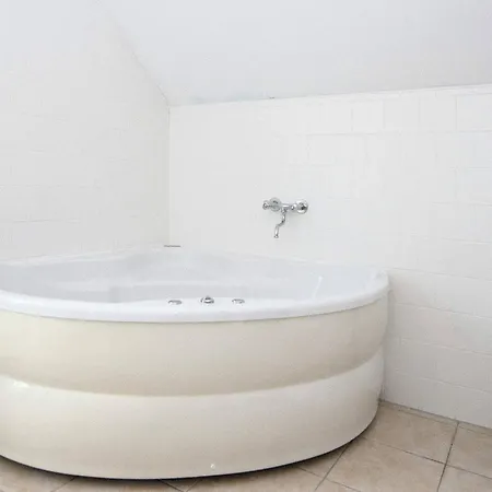 8 Person In Casa vacanze